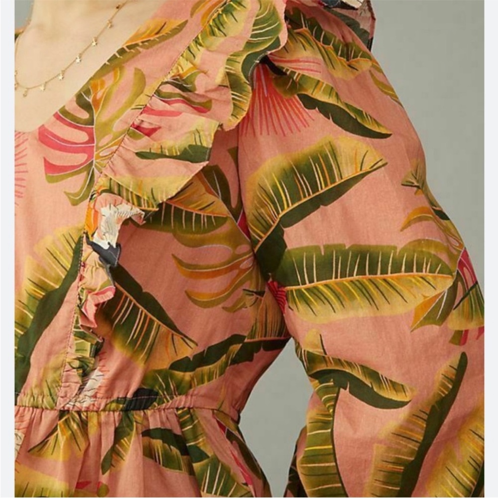 FARM Rio Yasmine Parrot Ruffle Blouse Size Large NWT - Picture 3 of 14